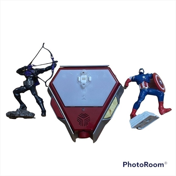 Marvel Playmation Avengers Hawkeye Captain America Power Base Bundle - Picture 1 of 8